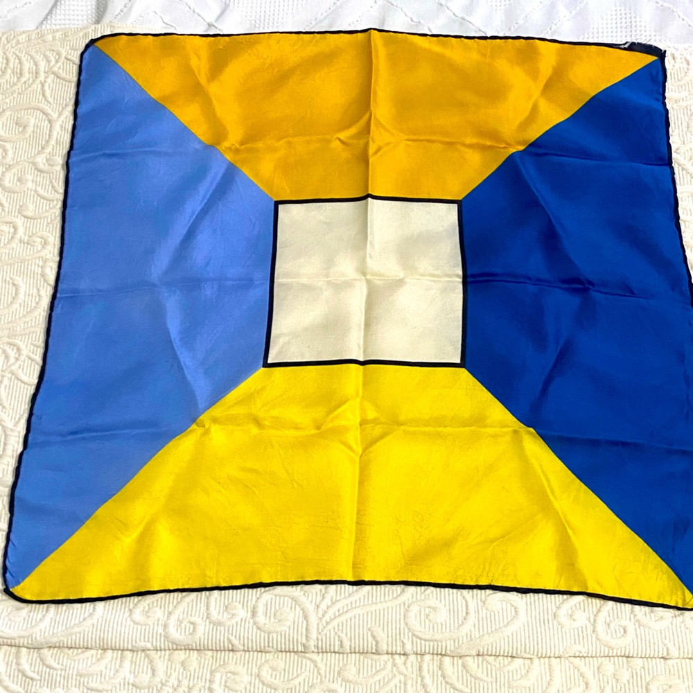 Vintage Handrolled Women’s Scarf